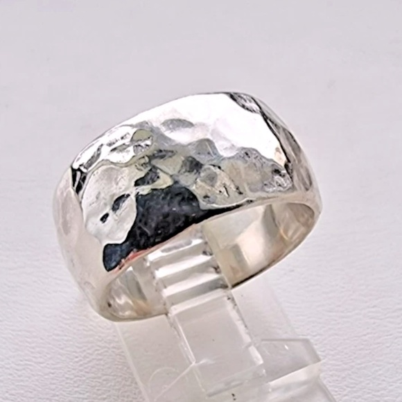 Silpada Vintage Heavy Hammered 
Sterling Silver Wide Band Ring Size 8 - Picture 2 of 8